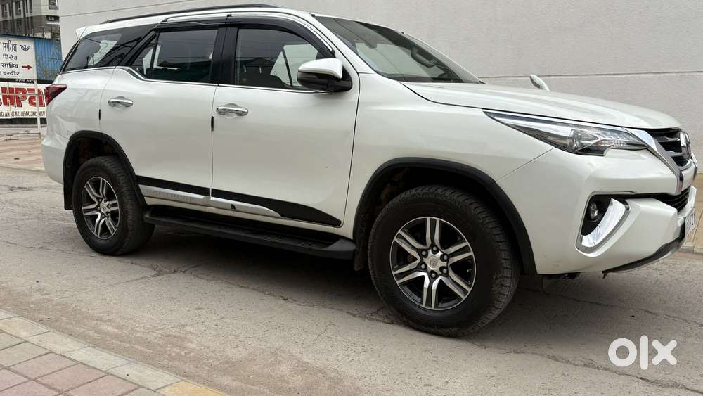 Toyota Fortuner 3.0 4x2 Automatic, 2019, Diesel