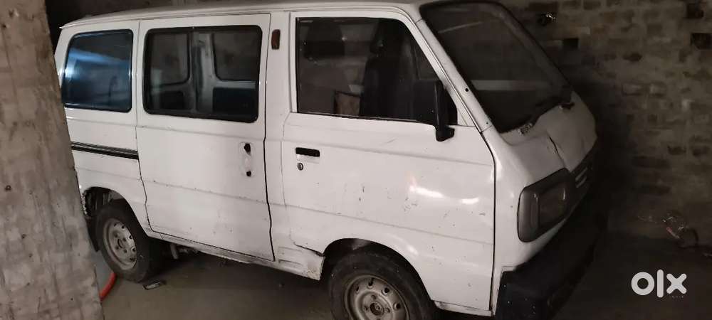 Maruti Suzuki Omni 2010