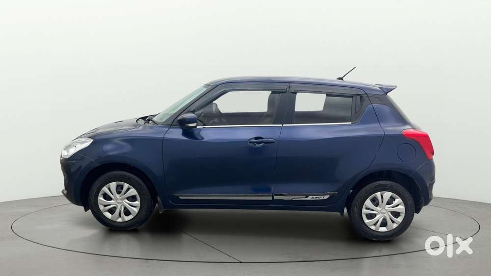 Maruti Suzuki Swift Vxi, 2021, Petrol