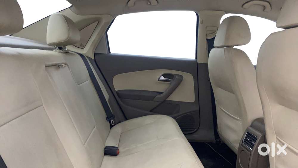 Skoda Rapid 1.6 Mpi Mt Elegance Plus, 2015, Petrol