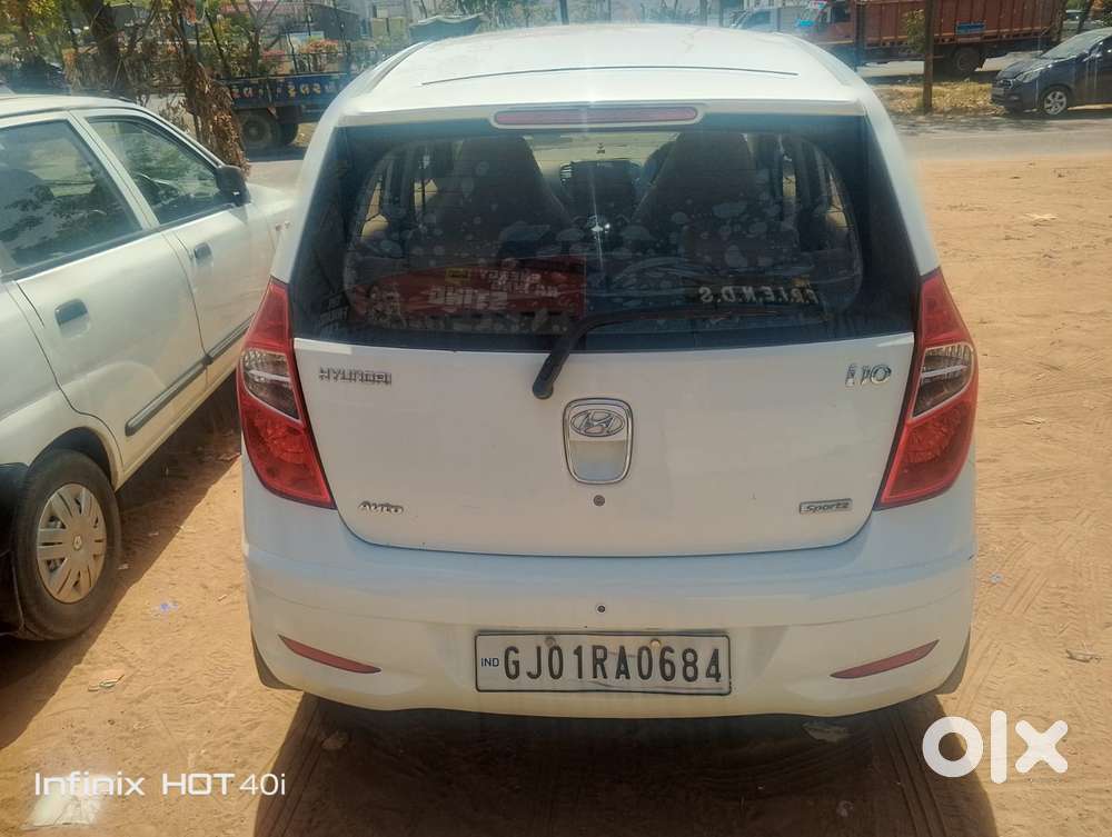 Hyundai I10 Sportz At, 2012, Petrol