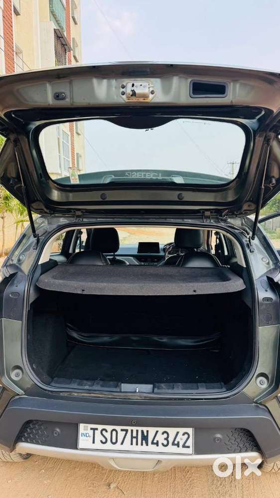 Tata Nexon 1.2 Revotron Xma Amt (s), 2021, Petrol