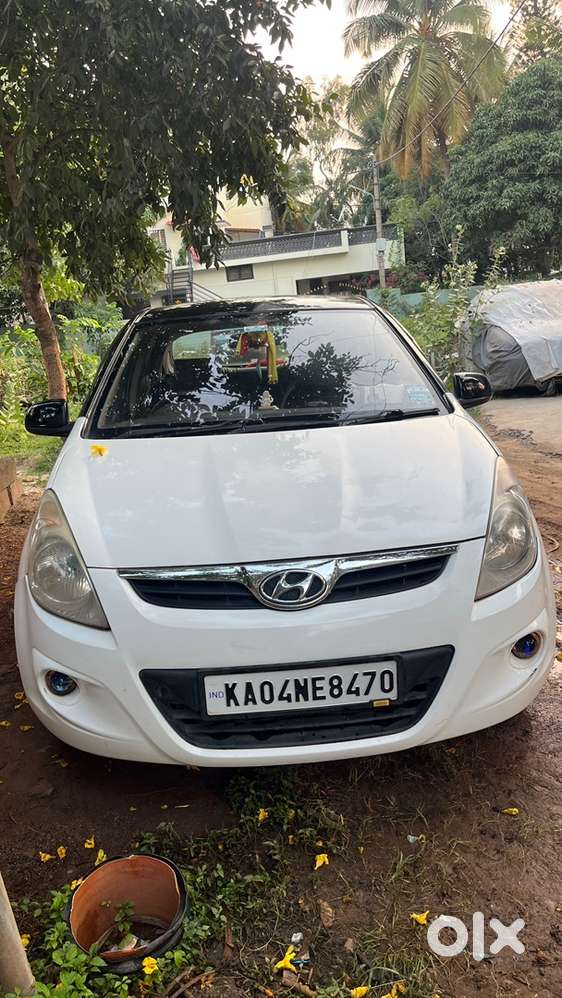 Hyundai I20 2010 98000 Km Driven