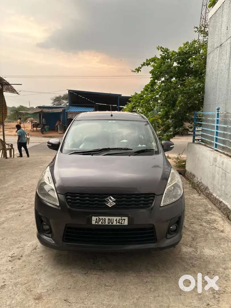 Maruti Suzuki Ertiga 2013 Diesel 97000 Km Driven