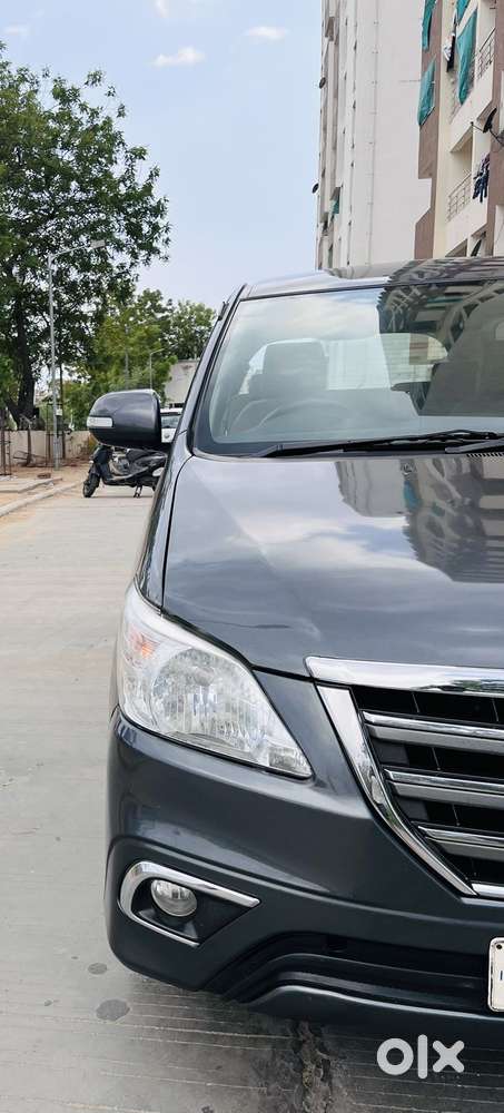 Toyota Innova 2.5 Vx 8 Str, 2015, Diesel