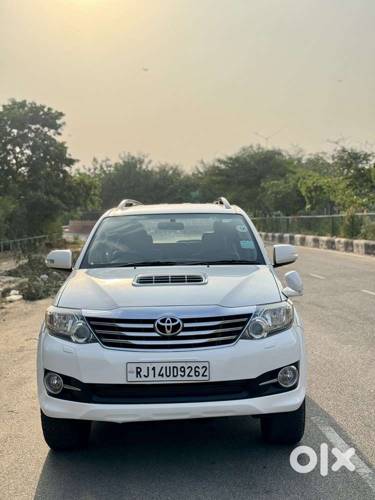 Toyota Fortuner 3.0 4x2 Automatic, 2015, Diesel