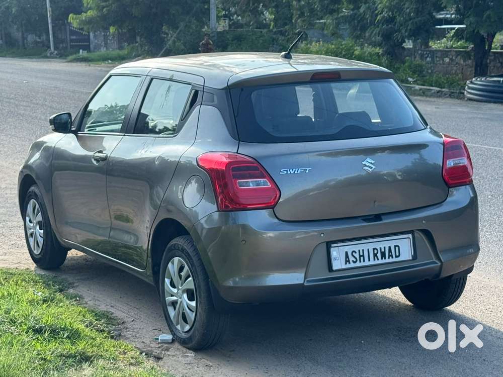 Maruti Suzuki Swift Vxi, 2021, Petrol