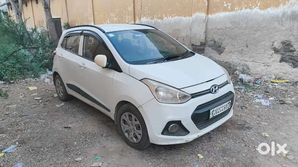 Hyundai Grand I10 2015 Diesel 177000 Km Driven