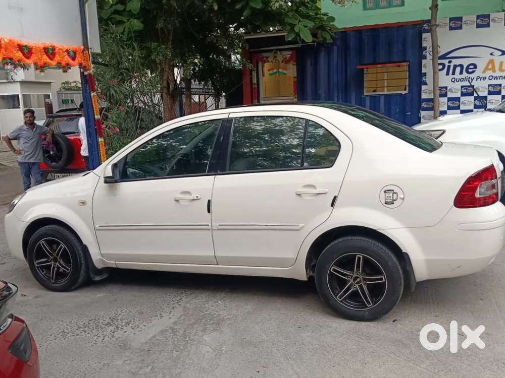 Ford Fiesta Classic, 2012, Petrol