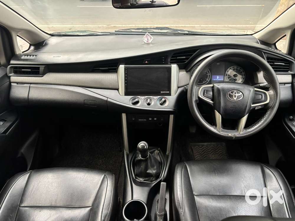 Toyota Innova Crysta 2.4 G Mt 8s, 2016, Diesel