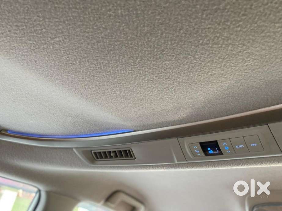 Toyota Innova Crysta 2.4 Vx Mt 8s, 2019, Diesel