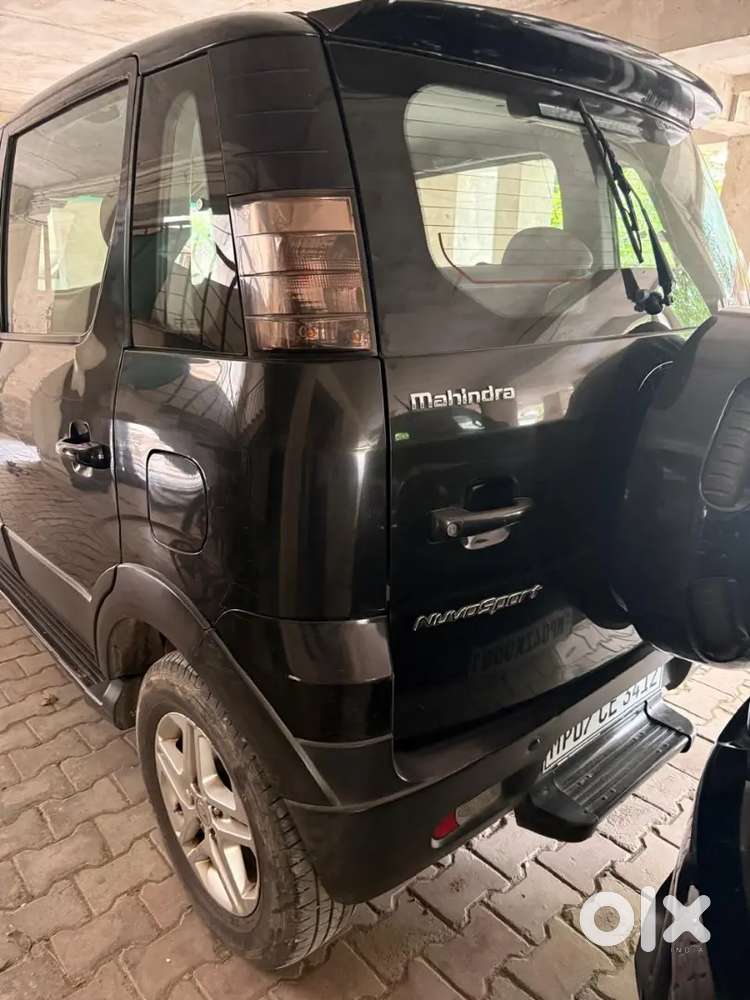 Mahindra Nuvosport 2016 Diesel Automatic Well Maintained
