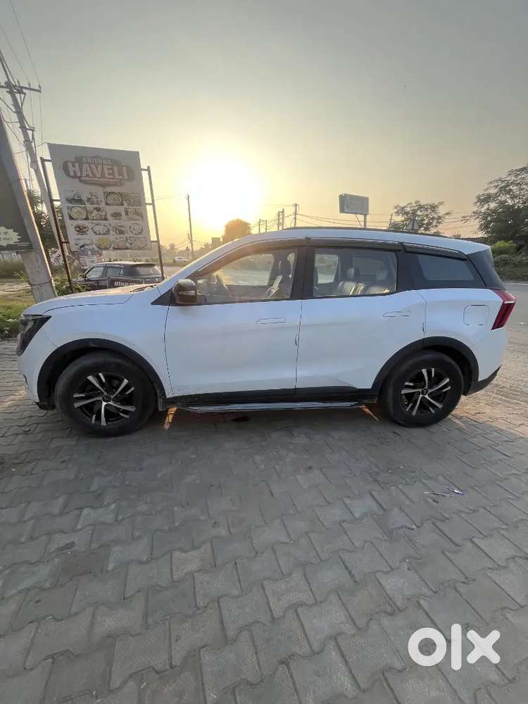 Mahindra Xuv700 2022 Diesel 85000 Km Driven