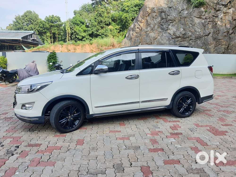Innova Crysta 2.8 Touring Sport 2017