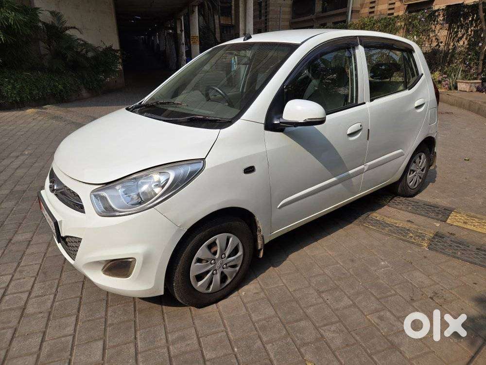 Hyundai I10 Sportz At, 2012, Petrol