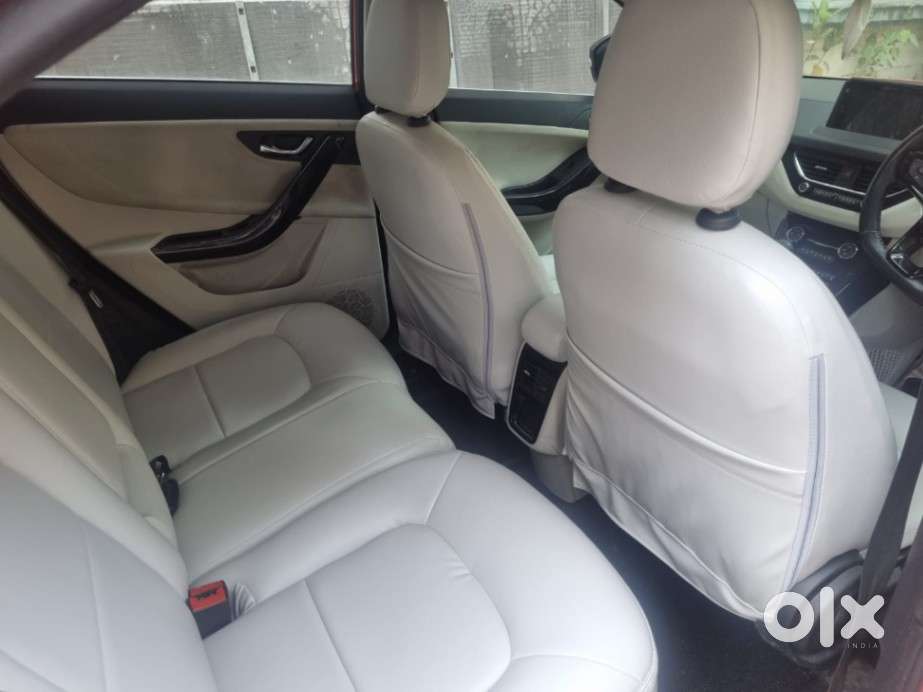 Tata Nexon 1.2 Revotron Xza Plus (o) Amt, 2021, Petrol