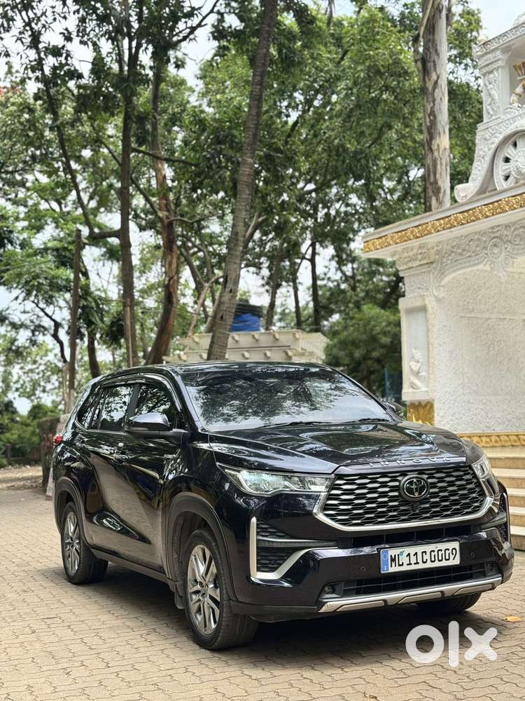 Toyota Innova Hycross 2.0 Zx Hybrid 7 Str, 2024, Petrol
