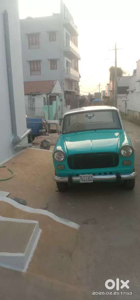 Premier Padmini Petrol 1995,hand Gear