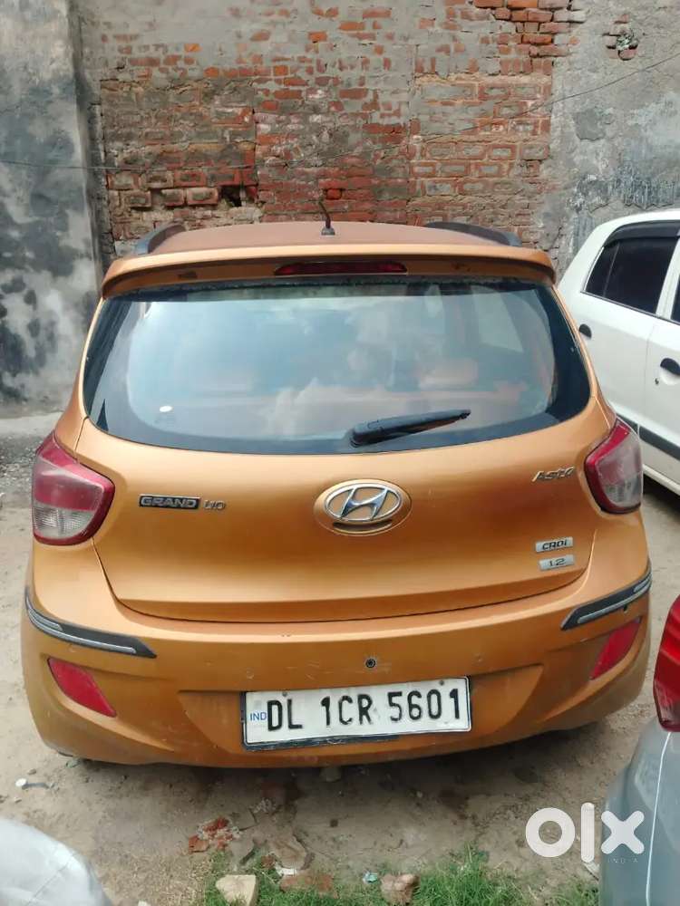 Hyundai Grand I10 2016 Diesel 125000 Km Driven Urgent Sale