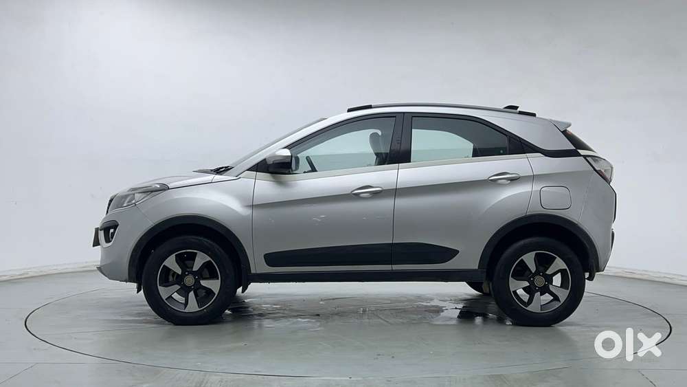 Tata Nexon 1.2 Revotron Xza Plus (l), 2019, Petrol