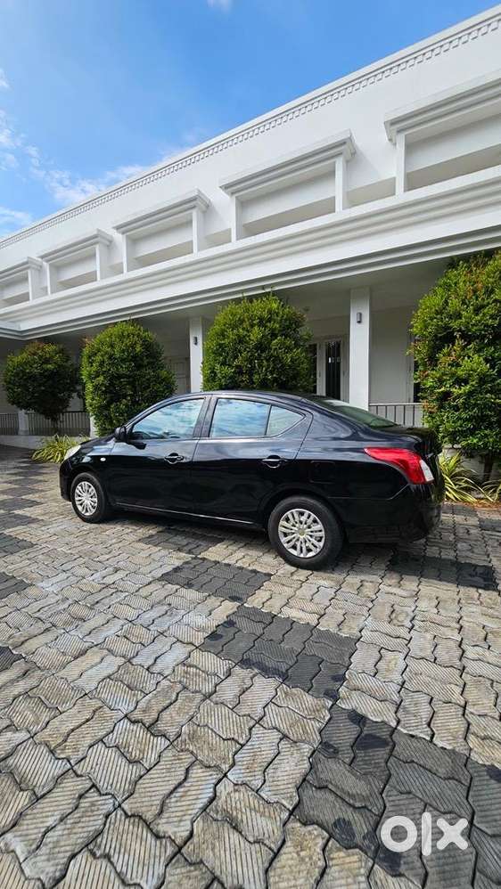 Nissan Sunny 2012 Petrol Good Condition