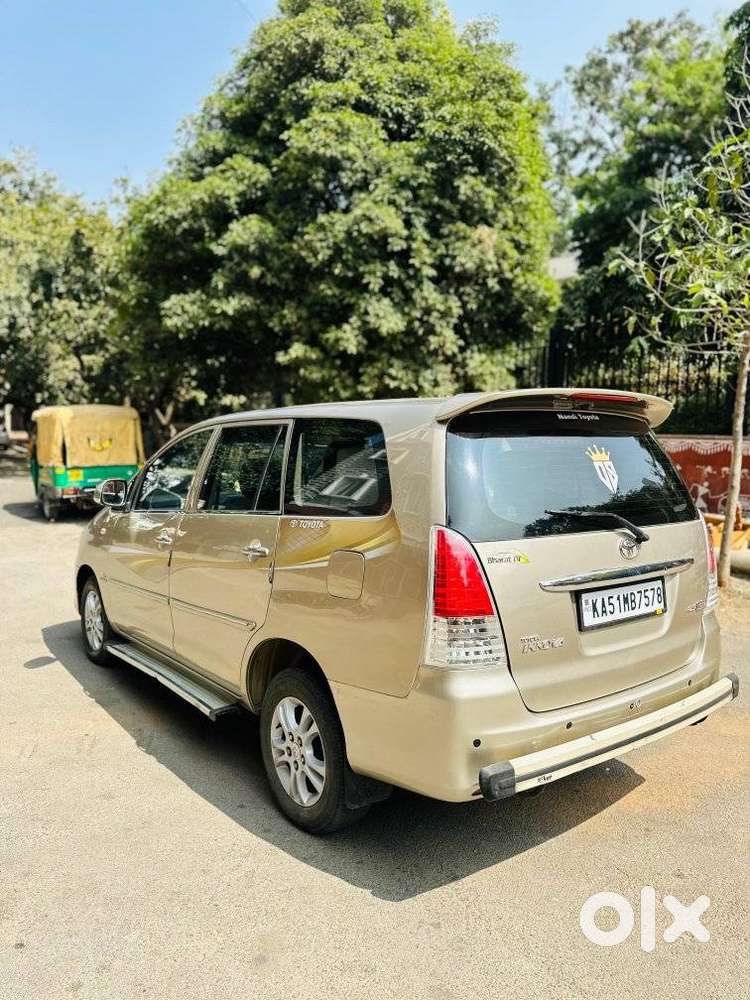 Toyota Innova 2009-2011 2.0 Gx 8 Str, 2011, Diesel