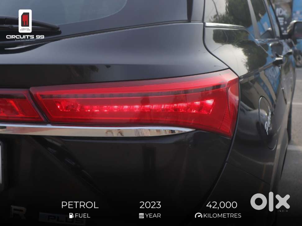 Mg Hector Plus, 2023, Petrol