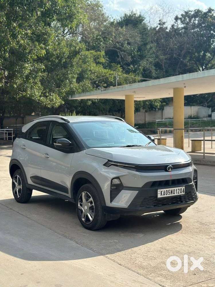 Tata Nexon Pure 1.2 S Revotron Petrol 6 Mt, 2025, Petrol