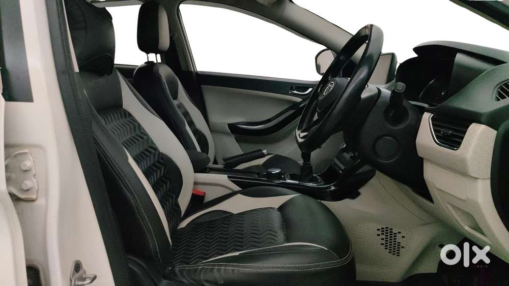 Tata Nexon 1.2 Revotron Xz Plus, 2022, Petrol