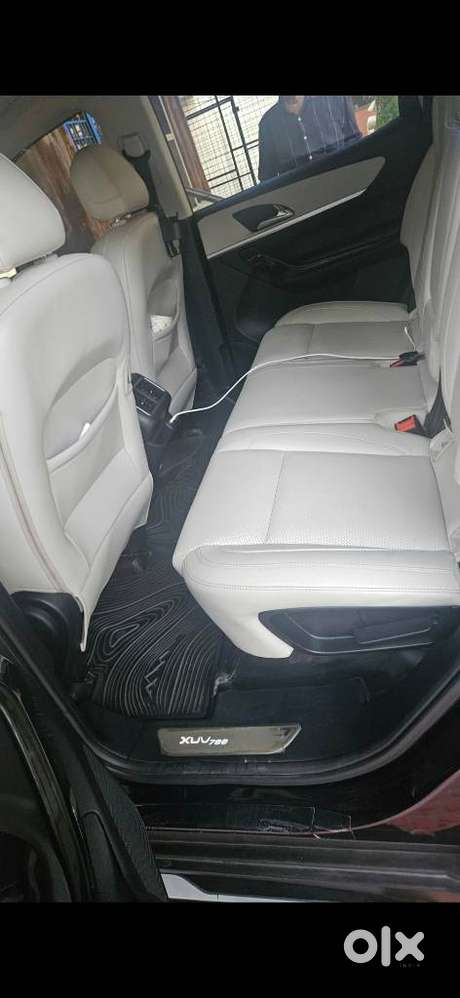 Mahindra Xuv700 2.2 Ax 7 Diesel At Luxury Pack Str, 2022, Diesel