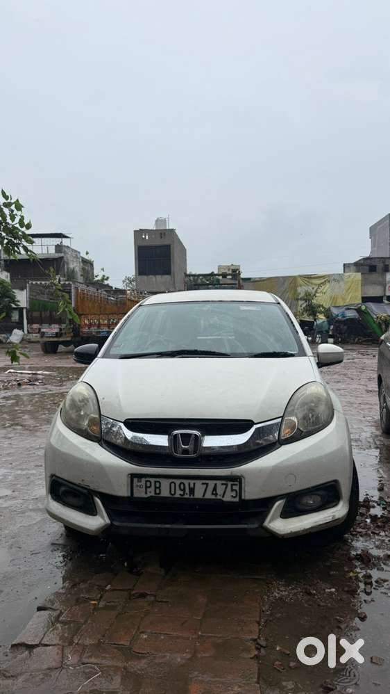 Honda Mobilio Diesel Best Car