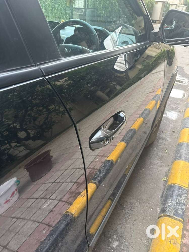 Mahindra Xuv 3xo Petrol 2024 Auto