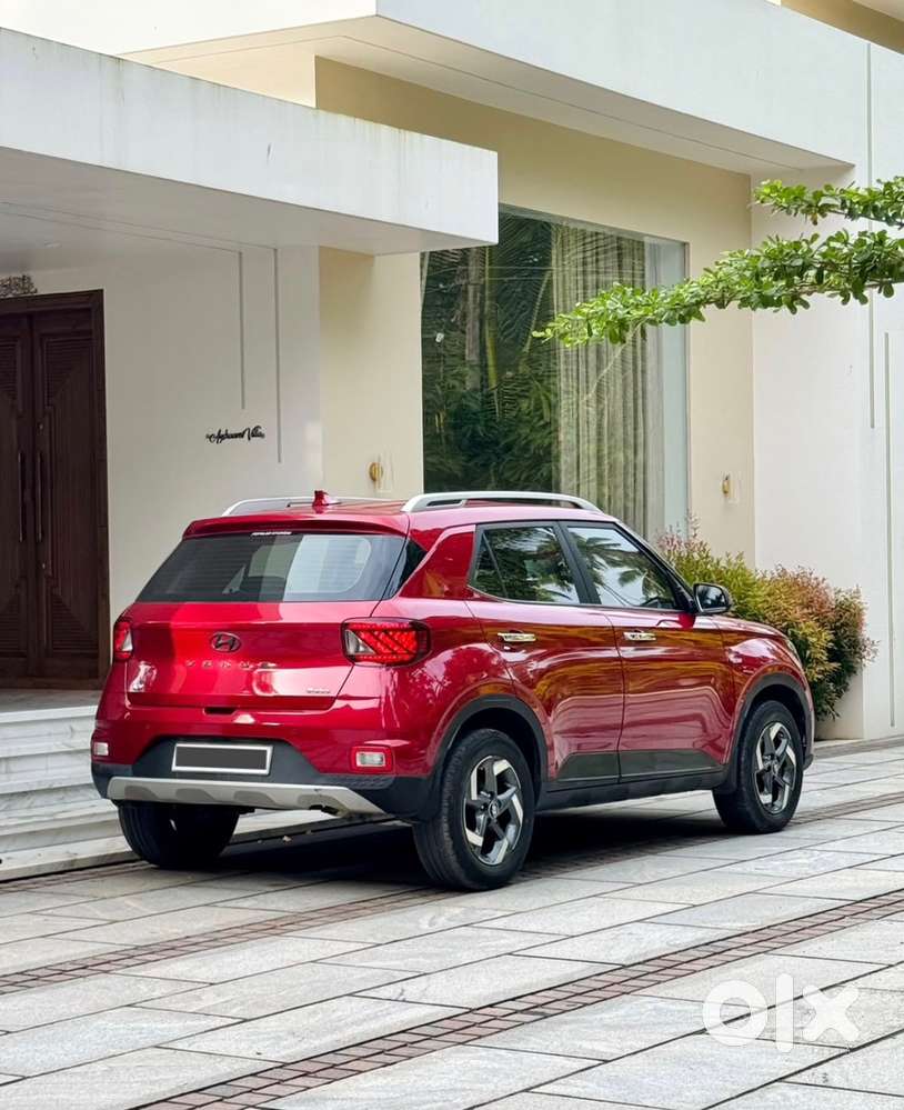 Hyundai Venue Petrol 2020