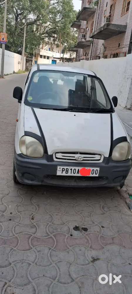 Hyundai Santa Fe 2000 Petrol 106720 Km Driven