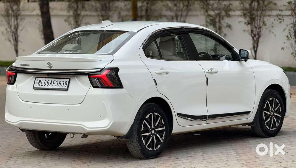 Maruti Suzuki Swift Dzire Zxi + Mt, 2025, Petrol
