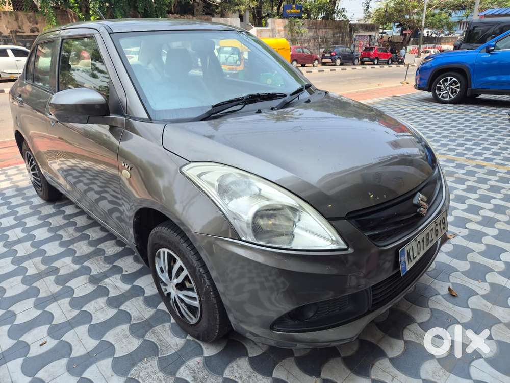 Maruti Suzuki Dzire 1.2 Lxi, 2016, Petrol