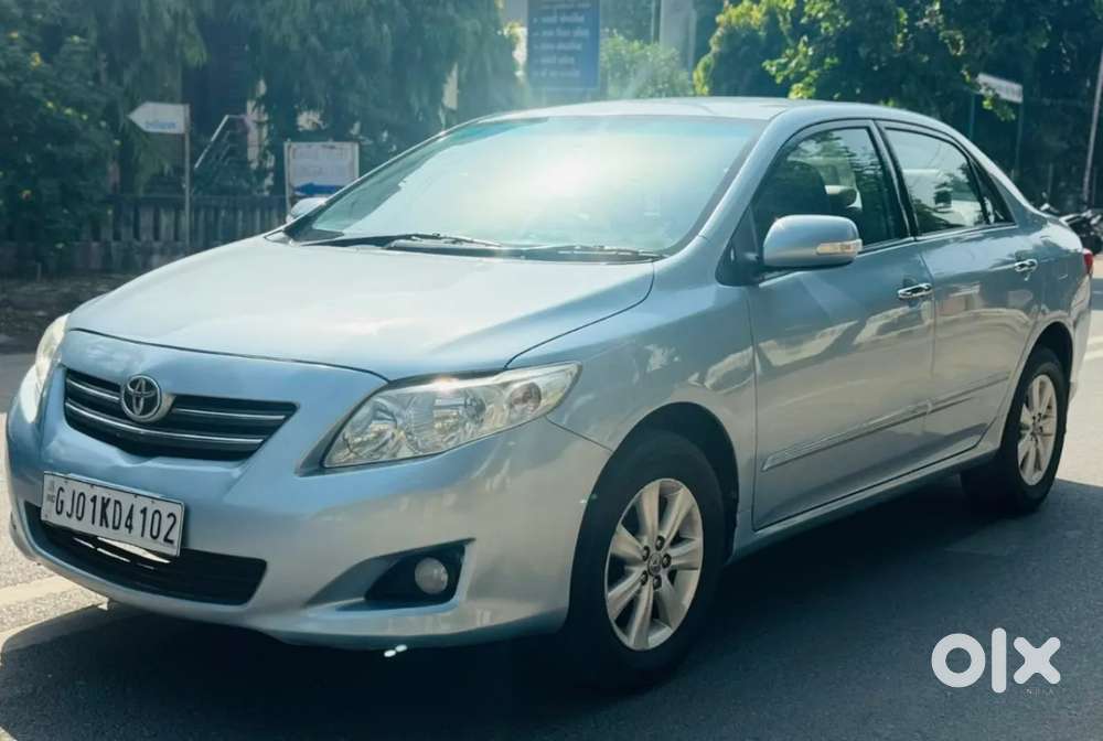 Toyota Corolla Altis 1.8 G, 2010, Petrol