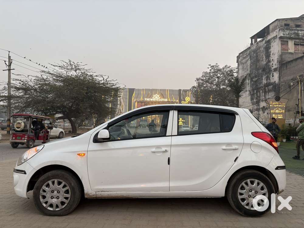 Hyundai I20, 2011, Petrol