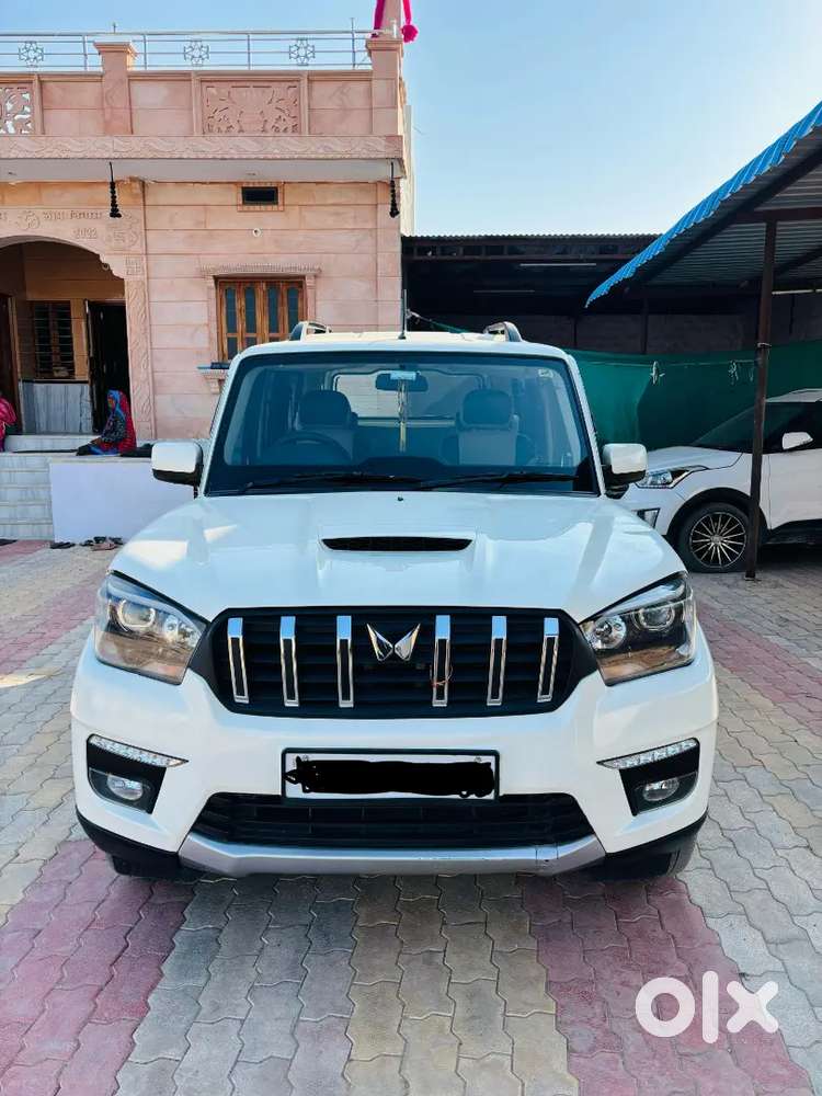 Mahindra Scorpio Classic 2023