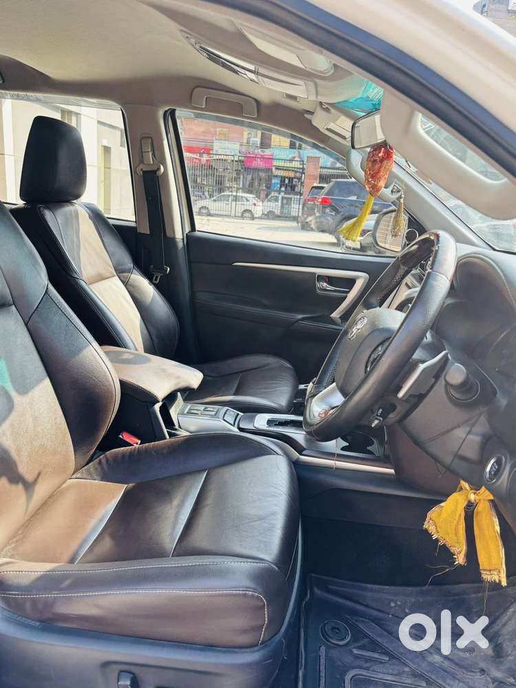 Toyota Fortuner 4x2 At, 2018, Diesel