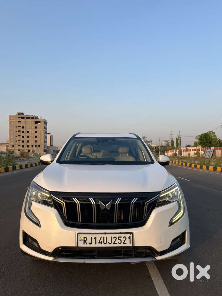 Mahindra Xuv700 2.2 Ax 7 Diesel At Luxury Pack Str, 2023, Diesel