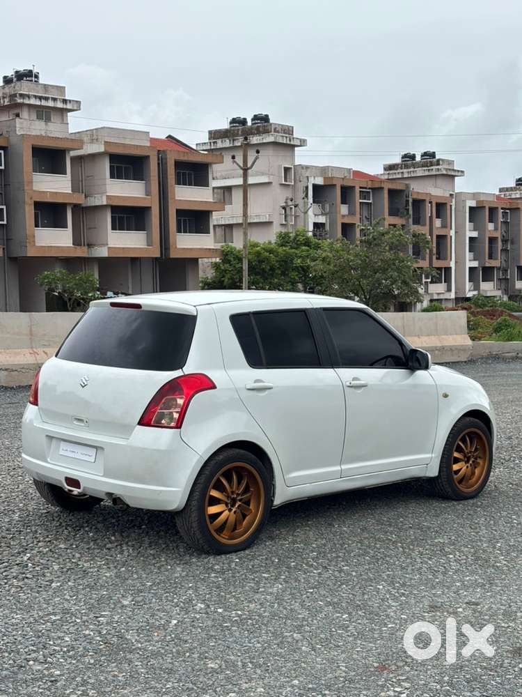 Maruti Suzuki Swift 2011 Diesel Well Maintained