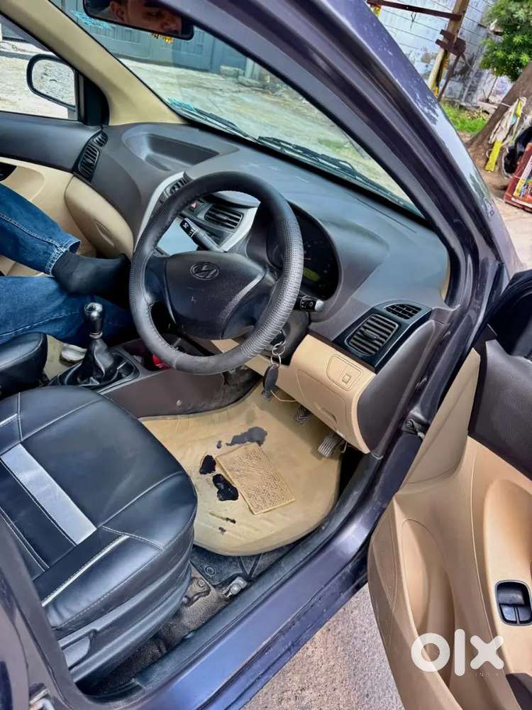 Hyundai Eon Era Petrol Manual 2016