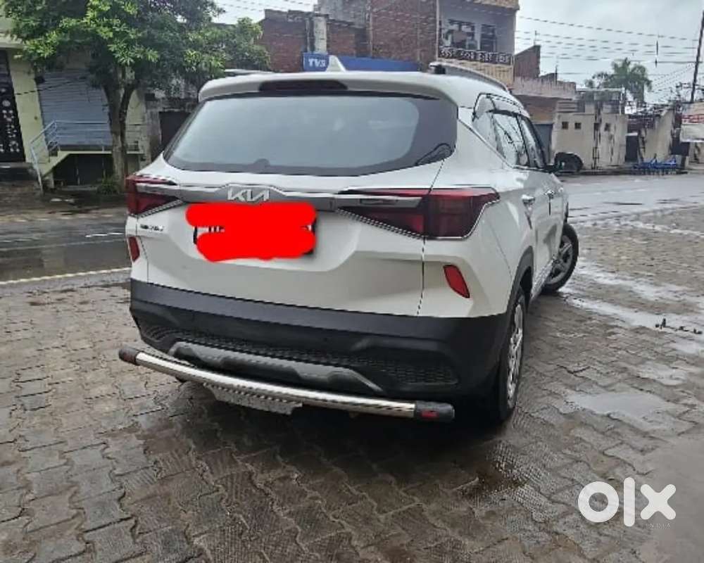 Single Hand Drive By A Doctor