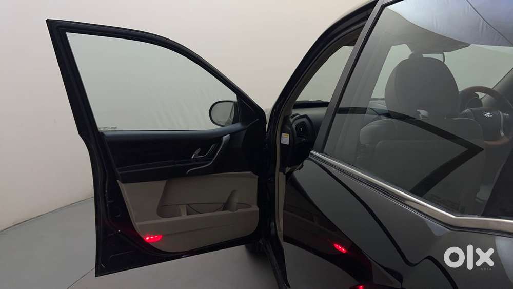 Mahindra Xuv500 2.2 W10, 2015, Diesel