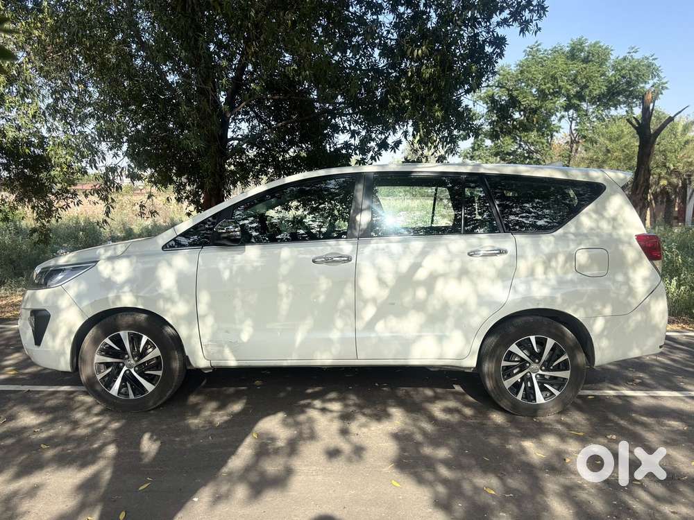 Toyota Innova Crysta [2020-ongoing] 2.4 Zx At 7 Str, 2021, Diesel