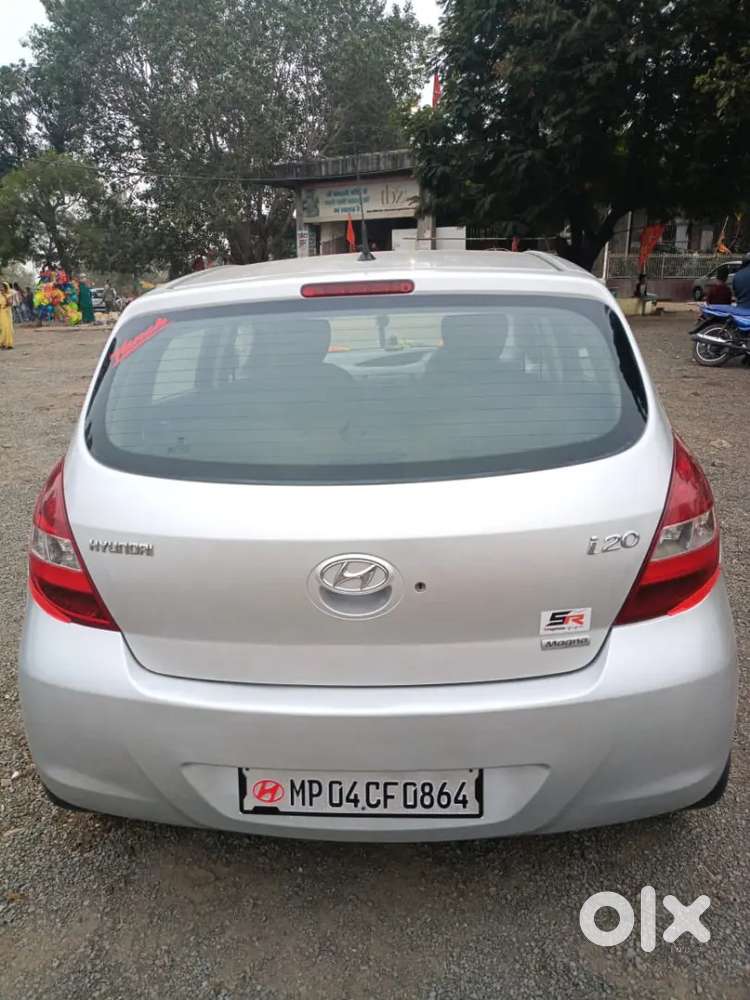 Cer Is Good Condition And All Pepar Is  Complet