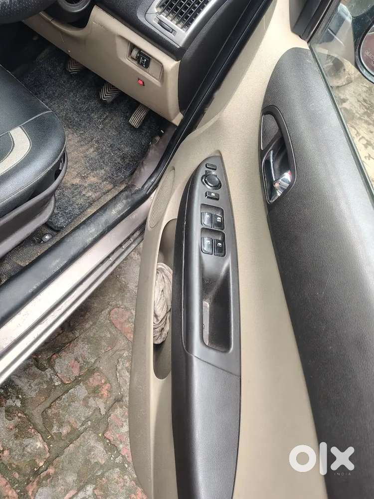 Hyundai I20 Sportz 2012 Model Year