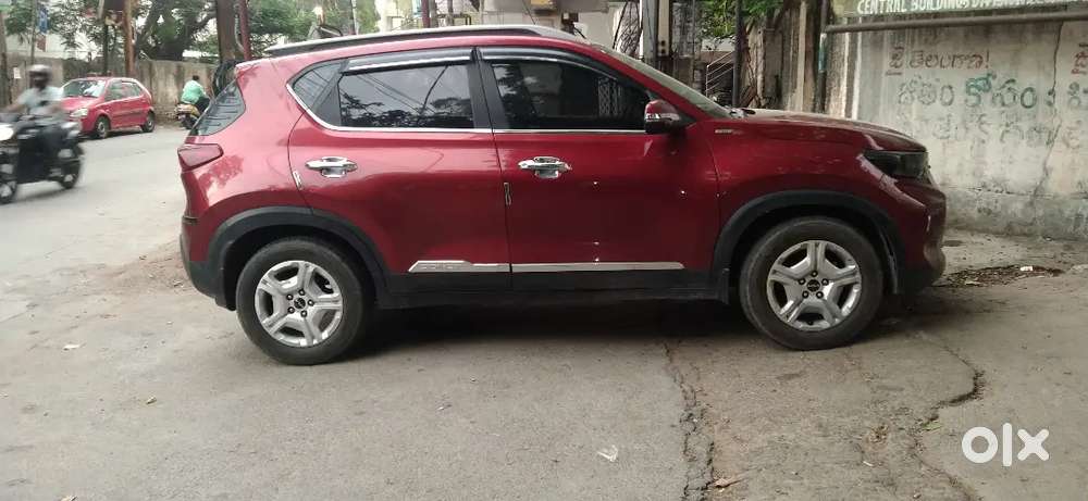 Kia Sonet 1.0 Htk Plus Imt Turbo 2022 With Sunroof