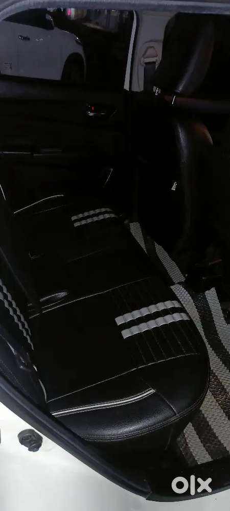 Maruti Suzuki Swift Vxi Petrol 2021